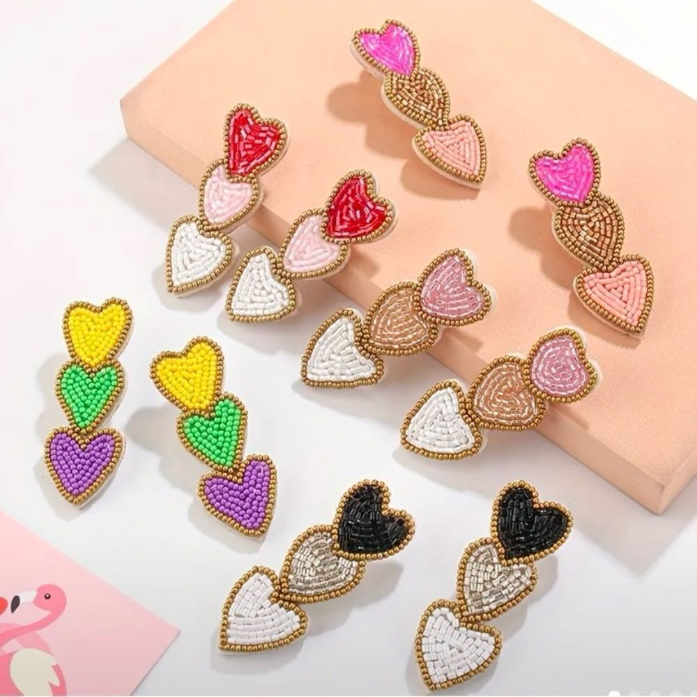 🎨 🆕 🎨 Last Pair ✨ Yellow, Green, Purple Colorful Heart Beaded Earrings 🎨